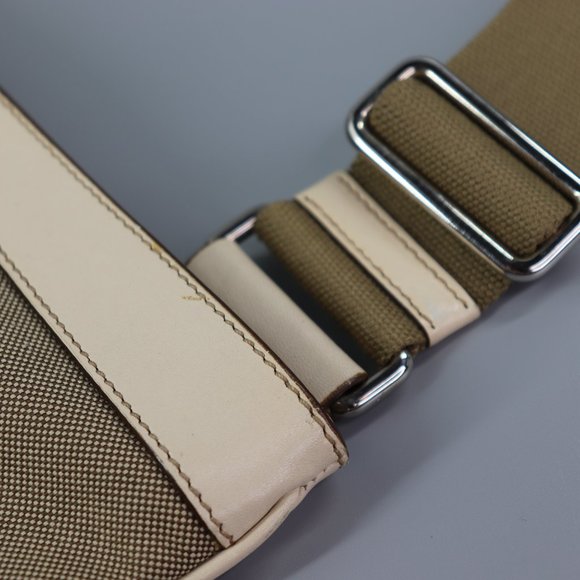 PRADA Shoulder Bag - Picture 6 of 16